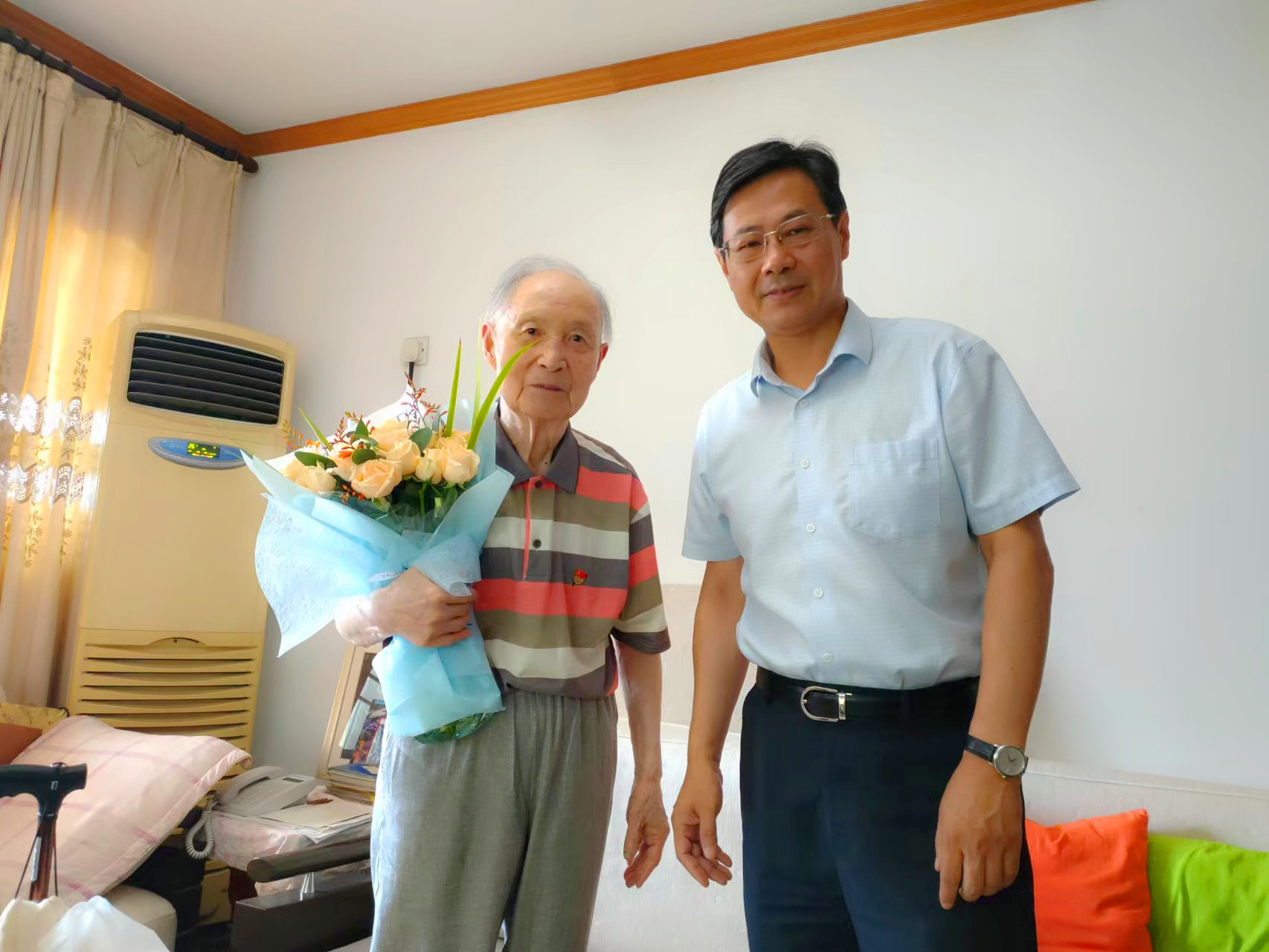 宇文看望杨志斌_副本22.jpg